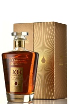 Коньяк марочный очень старый "ОС" Птит Шампань Шато де Монтифо ХО "Мажестик" 40% 0,7л в п/к  Коньяк марочный очень старый "ОС" Птит Шампань Шато де Монтифо ХО "Мажестик" 40% 0,7л в п/к